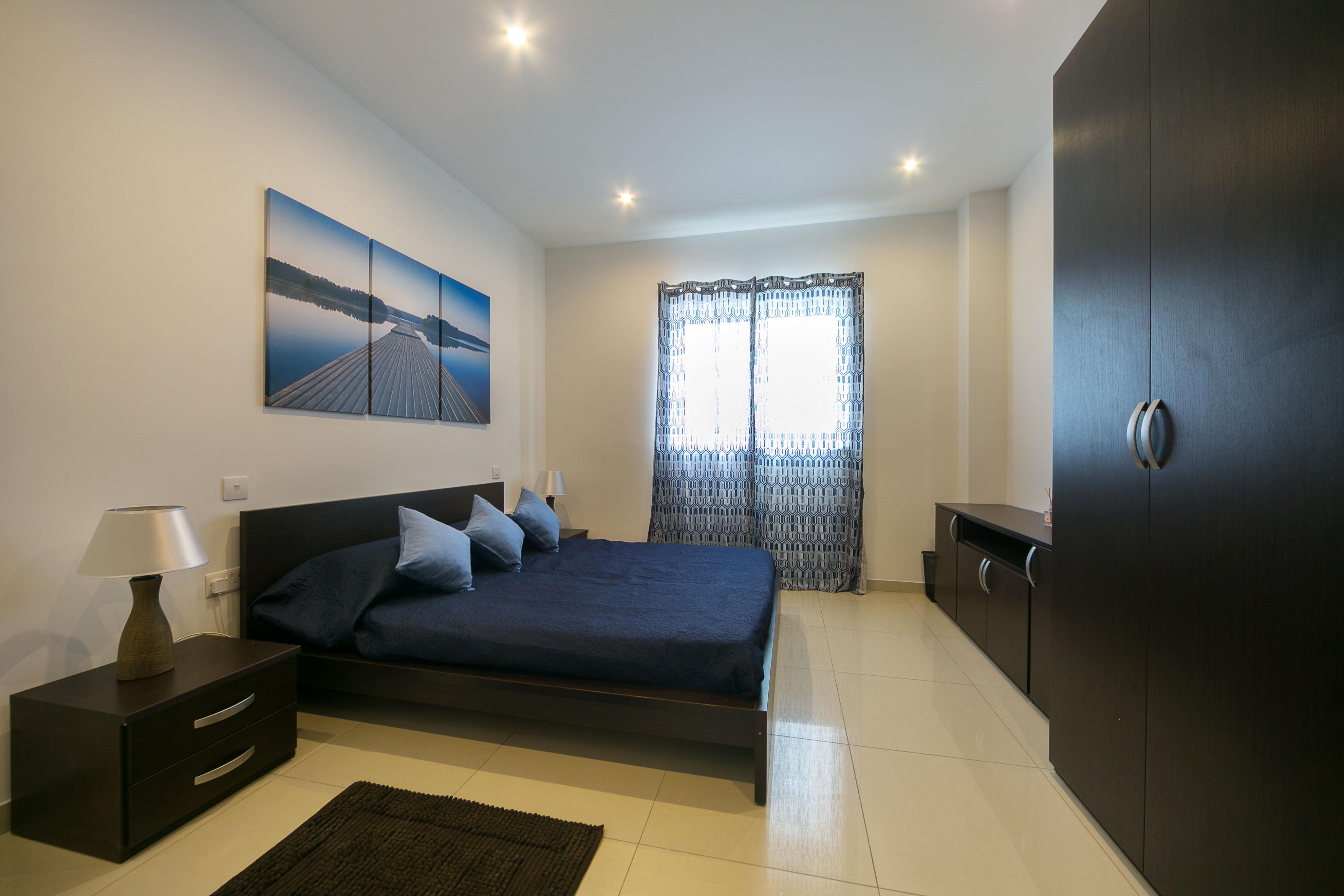 Instyle 3* Saint Julian's